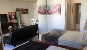 2240 Kuhio Ave Honolulu - Rental - photo 4 of 7