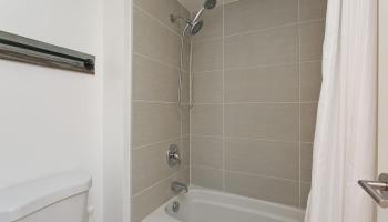 2240 Kuhio Ave Honolulu - Rental - photo 6 of 10