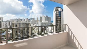 ROYAL KUHIO condo # 1807, Honolulu, Hawaii - photo 4 of 17 ROYAL KUHIO condo # 1807, Honolulu, Hawaii - photo 4 of 17