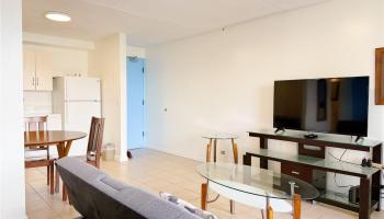 Royal Kuhio condo # 2004, Honolulu, Hawaii - photo 3 of 8