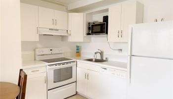 Royal Kuhio condo # 2004, Honolulu, Hawaii - photo 4 of 8