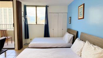 Royal Kuhio condo # 2004, Honolulu, Hawaii - photo 6 of 8