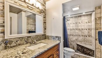 Royal Kuhio condo # 2006, Honolulu, Hawaii - photo 6 of 24