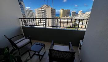 Royal Kuhio condo # 2011, Honolulu, Hawaii - photo 6 of 23