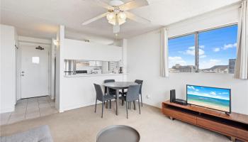 2240 Kuhio Ave Honolulu - Rental - photo 2 of 21