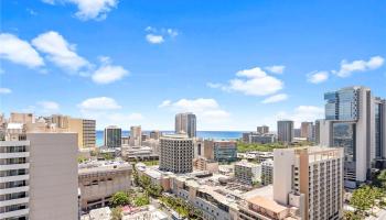 2240 Kuhio Ave Honolulu - Rental - photo 6 of 25