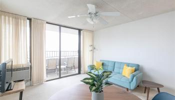 2240 Kuhio Ave Honolulu - Rental - photo 5 of 25