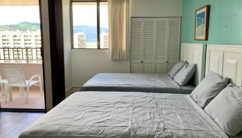 Royal Kuhio condo # 2804, Honolulu, Hawaii - photo 4 of 7