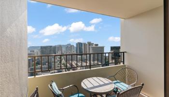 Royal Kuhio condo # 3007, Honolulu, Hawaii - photo 2 of 23