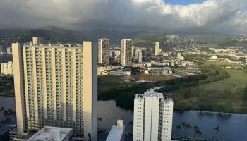 Royal Kuhio condo # 3102, Honolulu, Hawaii - photo 4 of 17