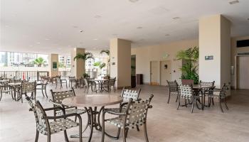 Royal Kuhio condo # 3102, Honolulu, Hawaii - photo 6 of 10