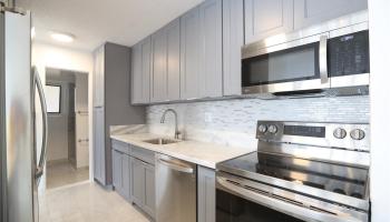 Governor Cleghorn condo # 1506, Honolulu, Hawaii - photo 2 of 8