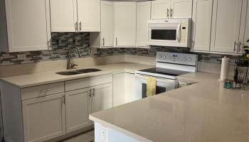 225 Kaiulani Ave Honolulu - Rental - photo 3 of 12