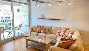 225 Kaiulani Ave Honolulu - Rental - photo 1 of 11