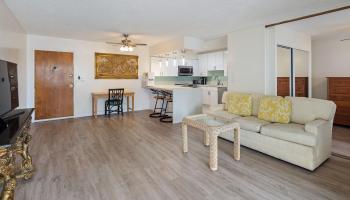 Governor Cleghorn condo # PH1, Honolulu, Hawaii - photo 6 of 18