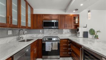 Governor Cleghorn condo # PH2, Honolulu, Hawaii - photo 6 of 24