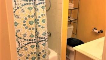 225 Liliuokalani Ave Honolulu - Rental - photo 6 of 25