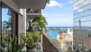Harbor Square condo # 12G, Honolulu, Hawaii - photo 3 of 25