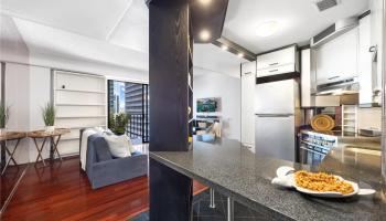 Harbor Square condo # 12G, Honolulu, Hawaii - photo 6 of 25