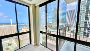 Harbor Square condo # 14A, Honolulu, Hawaii - photo 5 of 16