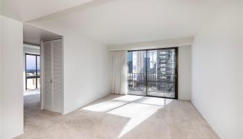 Harbor Square condo # 16A, Honolulu, Hawaii - photo 4 of 16