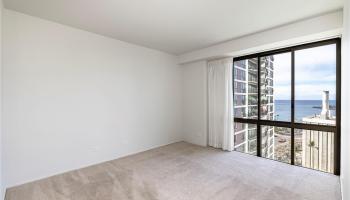 Harbor Square condo # 16A, Honolulu, Hawaii - photo 6 of 16