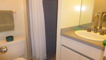 Harbor Square condo # 16-G, Honolulu, Hawaii - photo 5 of 14