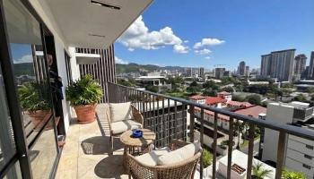Harbor Square condo # 19F, Honolulu, Hawaii - photo 3 of 25