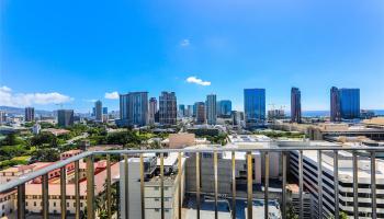 Harbor Square condo # 20D, Honolulu, Hawaii - photo 3 of 25