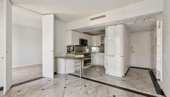 Harbor Square condo # 23E, Honolulu, Hawaii - photo 1 of 22