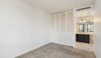 Harbor Square condo # 23E, Honolulu, Hawaii - photo 4 of 22