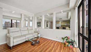 Harbor Square condo # 26D, Honolulu, Hawaii - photo 3 of 25