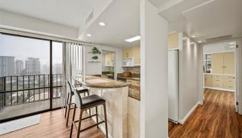 Harbor Square condo # 26D, Honolulu, Hawaii - photo 5 of 25