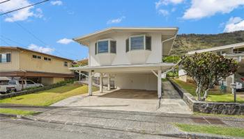2256 Wilson Street Kalihi-upper, Honolulu home - photo 1 of 25 2256 Wilson Street Kalihi-upper, Honolulu home - photo 1 of 25