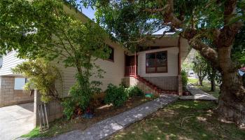 2264 Jennie Street Kalihi-upper, Honolulu home - photo 1 of 23 2264 Jennie Street Kalihi-upper, Honolulu home - photo 1 of 23