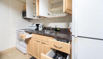 Waikiki Sunset condo # 3105(NUC), Honolulu, Hawaii - photo 4 of 23