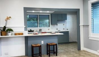 2318  Rose Street Kalihi-lower, Honolulu home - photo 3 of 14