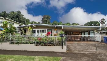 2323 Amoomoo Street Pacific Palisades, PearlCity home - photo 1 of 17 2323 Amoomoo Street Pacific Palisades, PearlCity home - photo 1 of 17