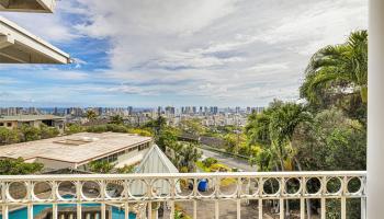 2325/2327  Round Top Dr Makiki Heights, Honolulu home - photo 5 of 17