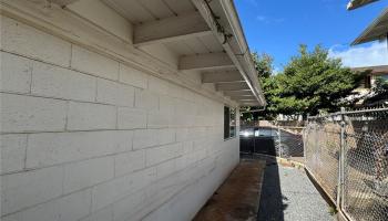 2326 Rose St Honolulu - Rental - photo 4 of 19