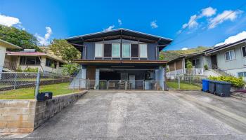 2326 Wilson Street Kalihi-upper, Honolulu home - photo 1 of 25 2326 Wilson Street Kalihi-upper, Honolulu home - photo 1 of 25