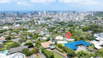 2327  Round Top Drive Makiki Heights, Honolulu home - photo 2 of 19