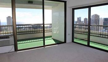 Marco Polo Apts condo # 3317, Honolulu, Hawaii - photo 5 of 10