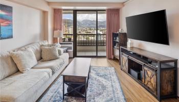 Marco Polo Apts condo # 1607, Honolulu, Hawaii - photo 4 of 21