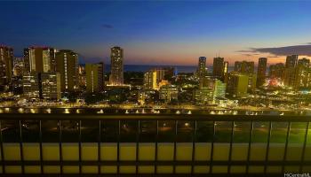 Marco Polo Apts condo # 2609, Honolulu, Hawaii - photo 3 of 25