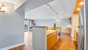 Marco Polo Apts condo # 614, Honolulu, Hawaii - photo 4 of 25