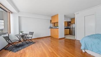 Marco Polo Apts condo # 906, Honolulu, Hawaii - photo 4 of 25