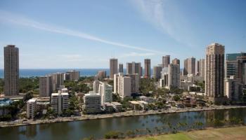 Marco Polo Apts condo # 2511, Honolulu, Hawaii - photo 5 of 13