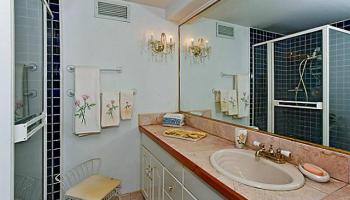 Marco Polo Apts condo # 2616, Honolulu, Hawaii - photo 5 of 14