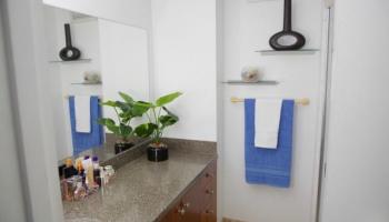 MARCO POLO APTS condo # 307, Honolulu, Hawaii - photo 5 of 10
